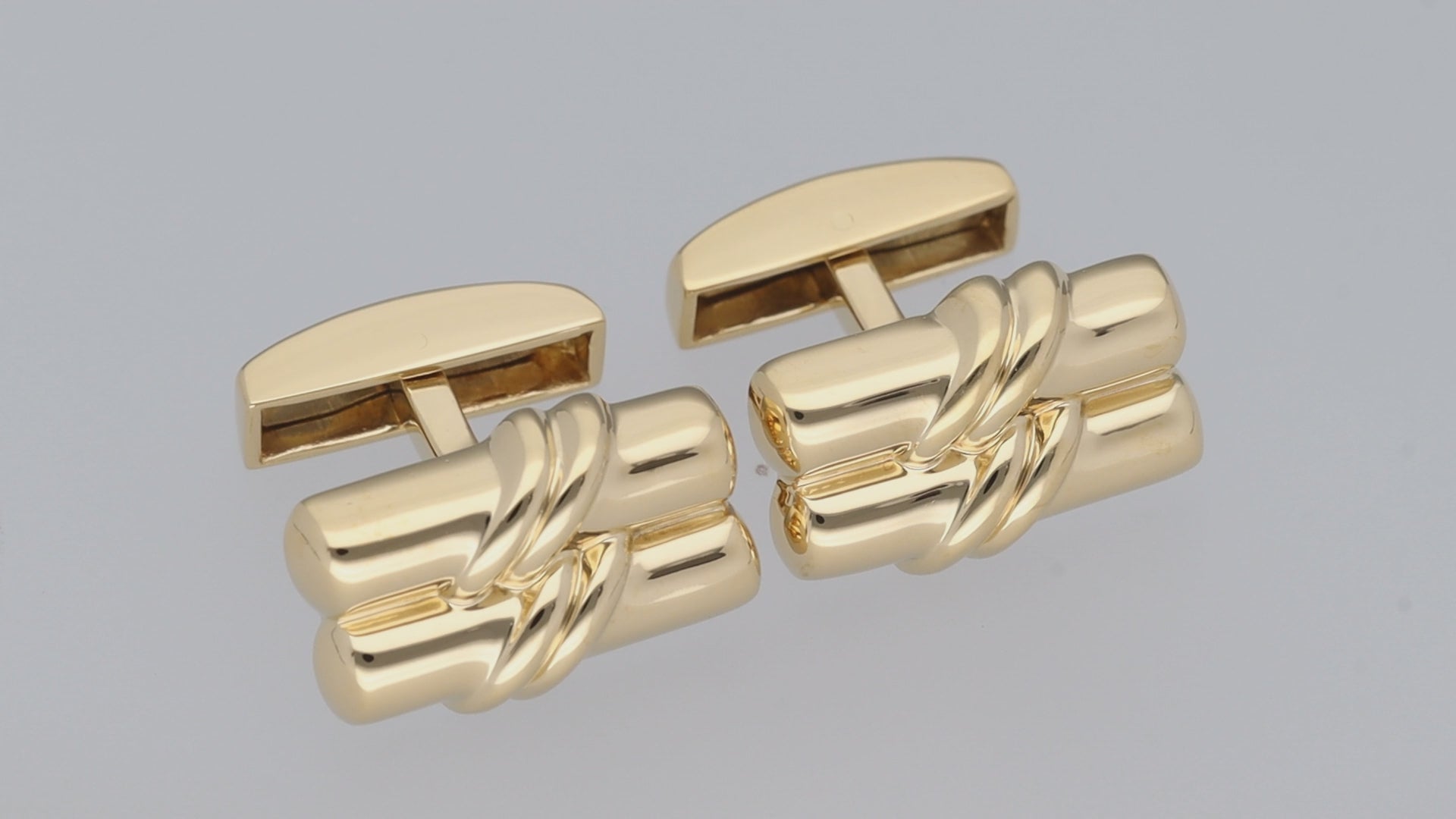 TIFFANY&Co. Gold cufflinks